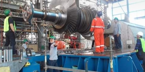 MTI team working on turbine installation